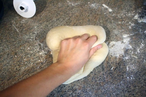 kneading2